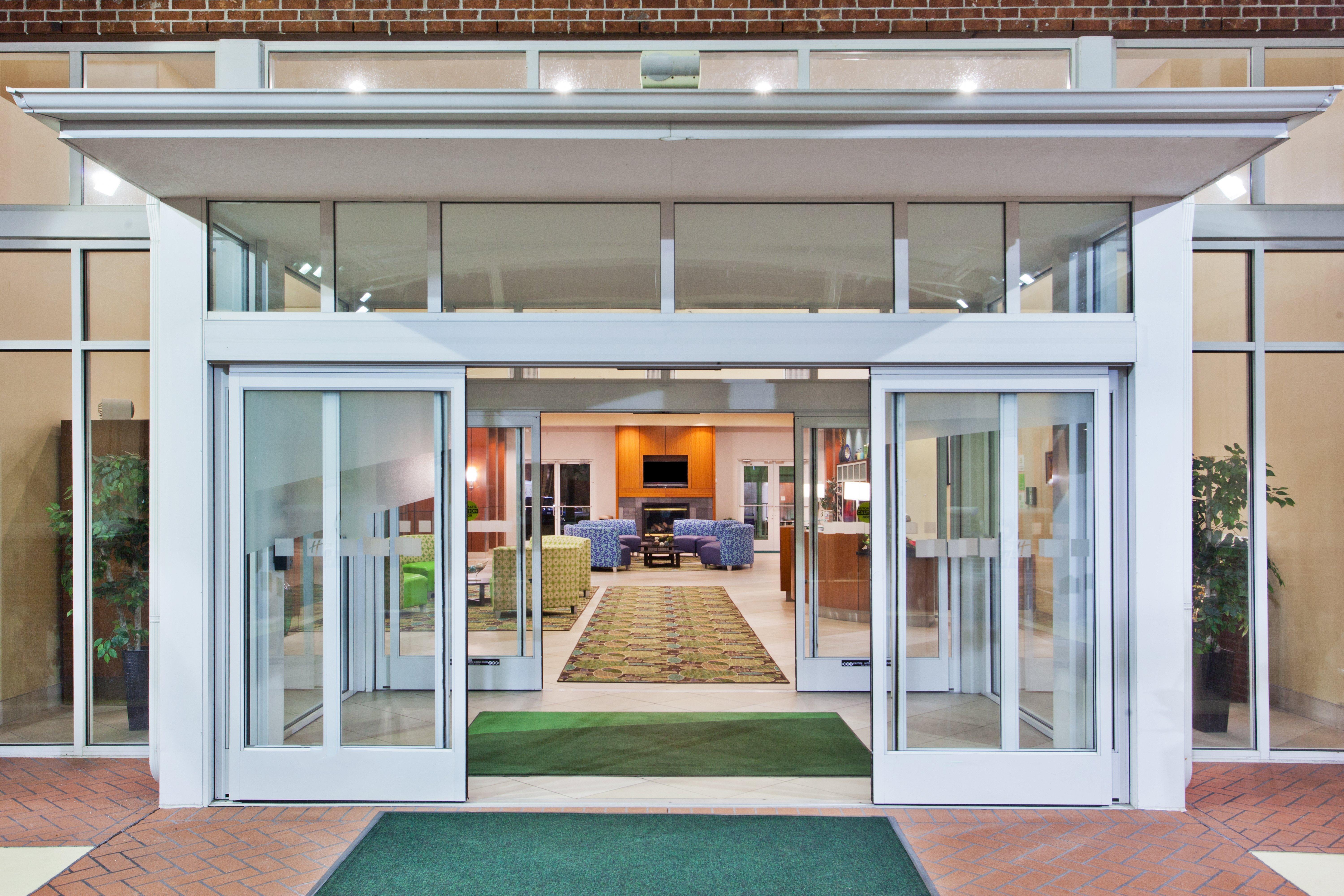 Holiday Inn Brunswick I-95 Esterno foto